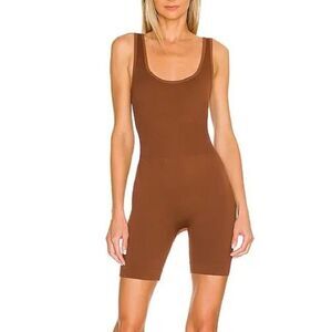 WeWoreWhat Sleeveless Knit Short Bodysuit Ribbed Brown Size Large NWT